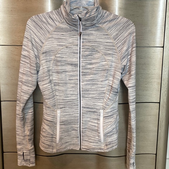 Lululemon jacket size 6 - Picture 1 of 10